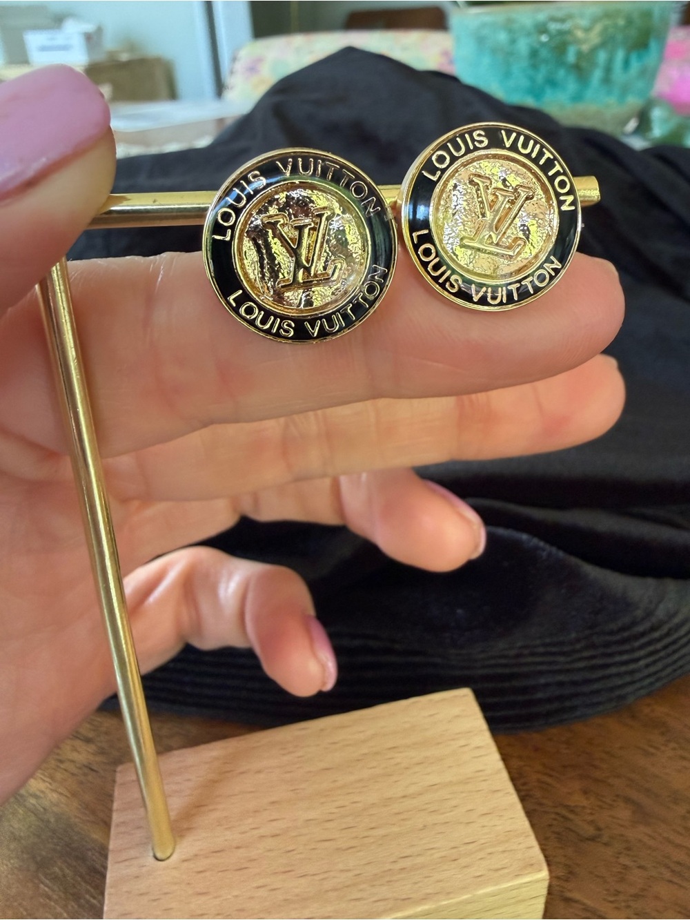 L0UIS VUITT0N Gold Logo Button Stud Earrings  - Black Enamel Accents - Picture 4 of 9